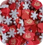 Dekorazzjonijiet Fu Aħmar tas-Sena l-Ġdida Ċiniża Bi Snowflakes Bojod - Ornament tal-Festival Lucky Fortune Għall-Festival tar-Rebbiegħa Dekorazzjoni tad-Dar u tal-Parti